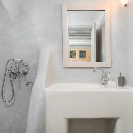 Mykonian Hills Villa *